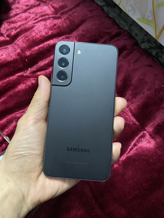 Samsung galaxy s22 / zarafshon