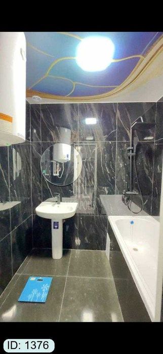 Sharq 1 da 3 xona tayyor kvartira sotiladi №1376