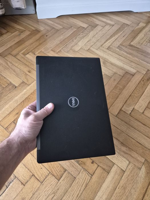 Laptop slim Dell i5-7th ddr4 ssd