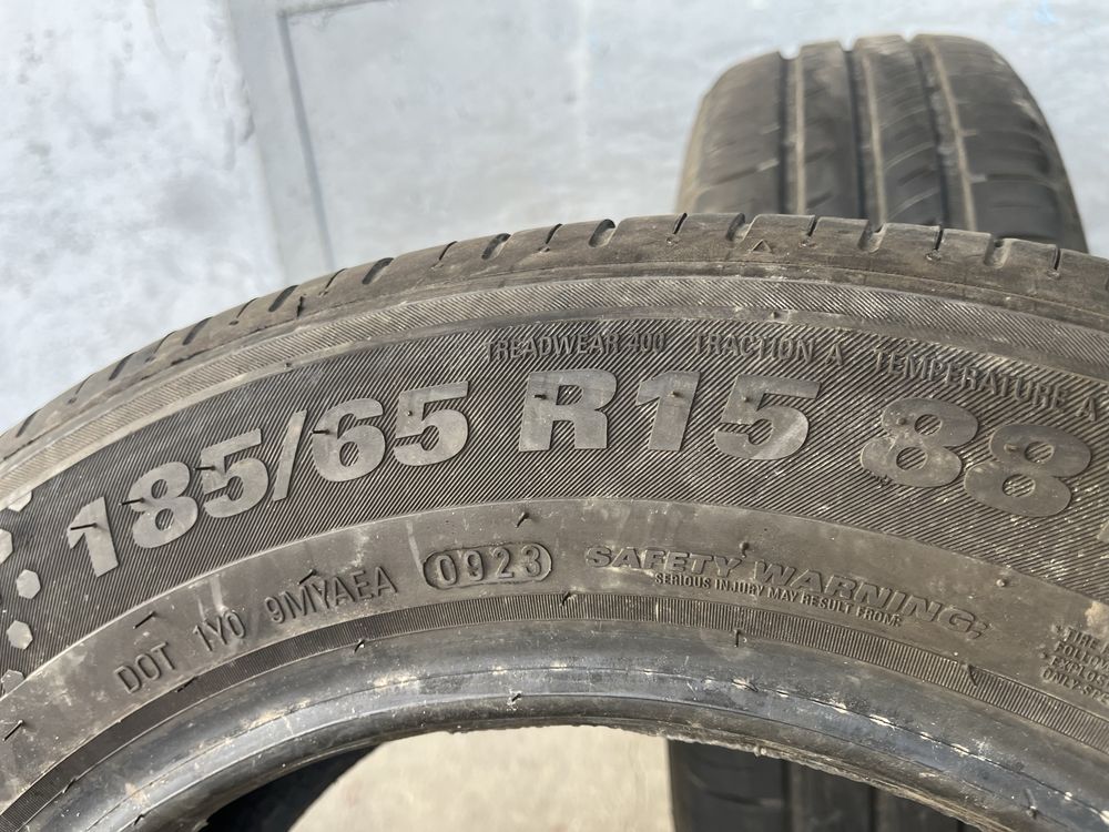 2 бр. летни гуми 185/65/15 Kumho DOT 0523 6+ mm