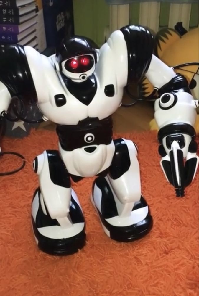 Robosapien Robot Wowwee