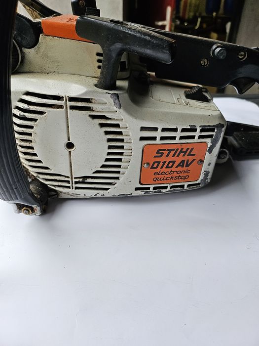 STIHL 010AV Щил резачка
