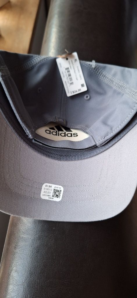 Нова Мъжка шапка руска ушанка, Adidas,  AC/DC