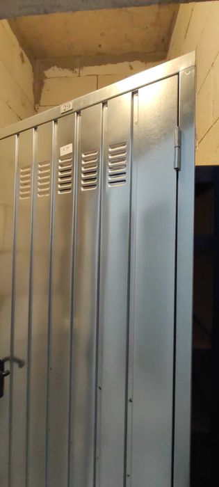 Метална врата мазе