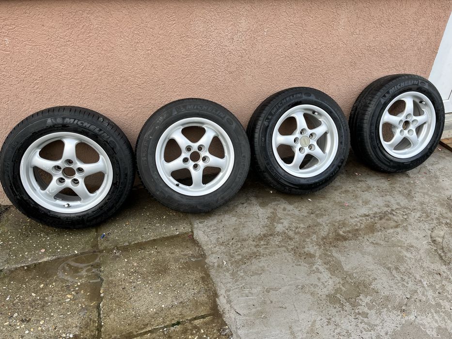 Roti / cauciucuri masina