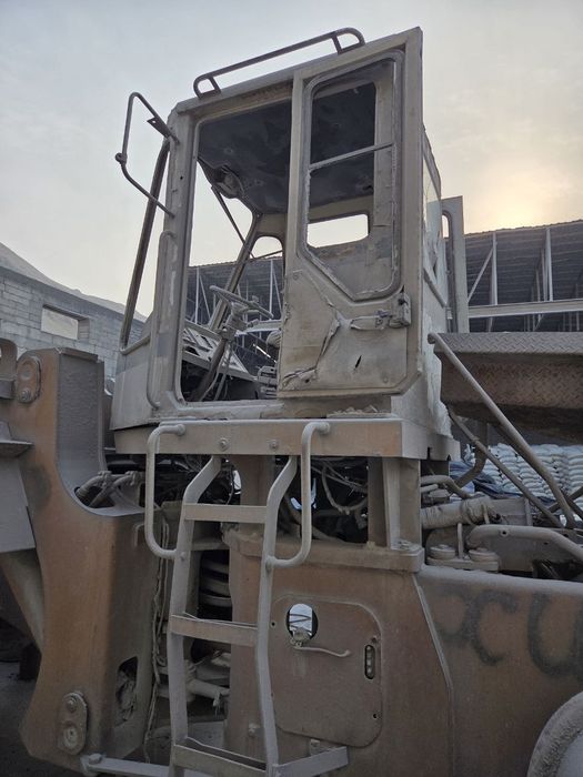 Погрузчик Samsung LX25 3.5 куб.м ковш. 1993 г.в. без двигателя