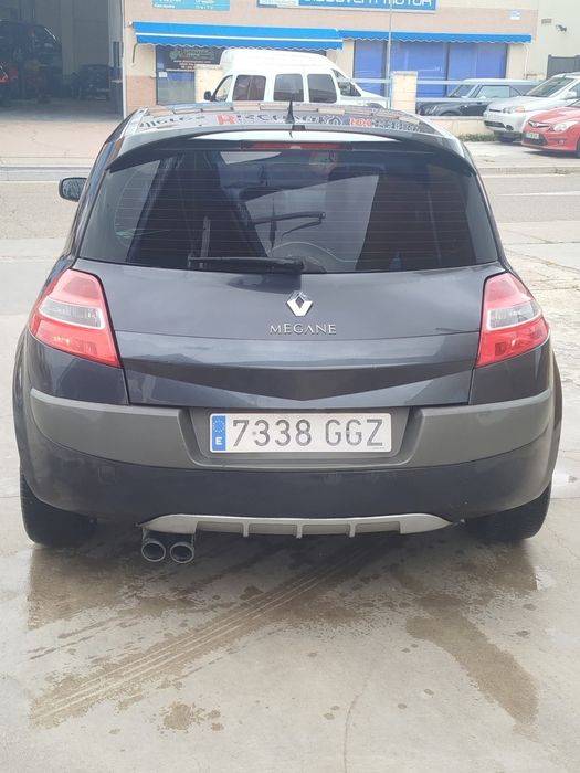 Продавам Renault Mégane