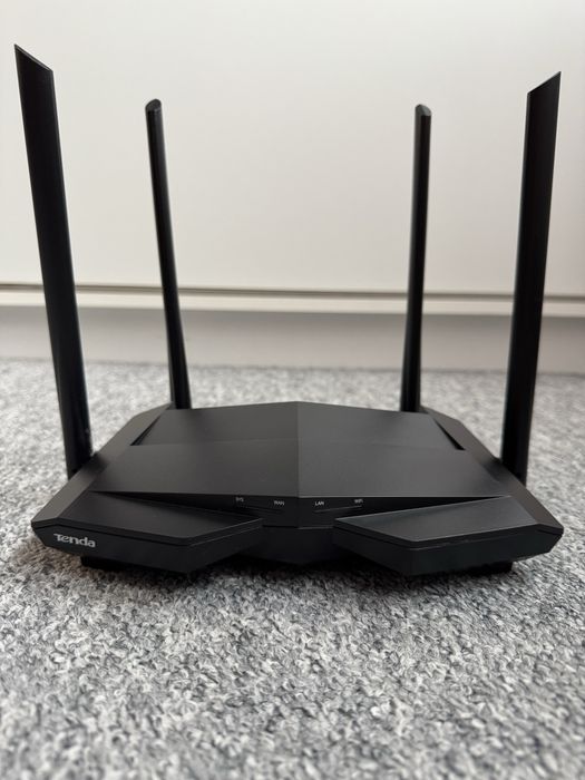 Router Wireless Tenda AC10 DualBand 2.4/5GHz 4 porturi Gigabit