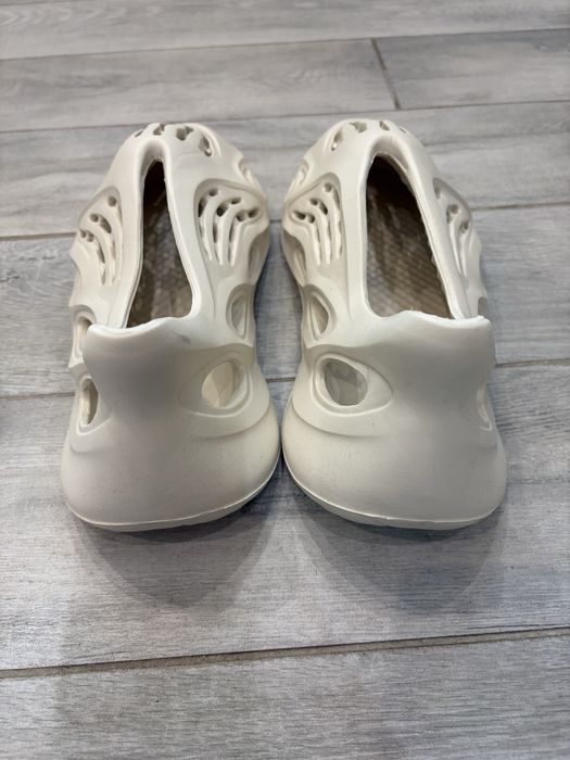 Adidas Yeezy Foam Runner