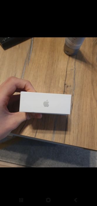 Airpods generația 4