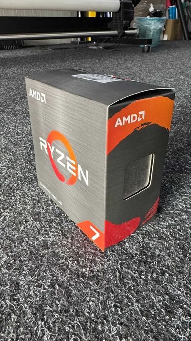Procesor AMD Ryzen 7 5800X Socket AM4 - Deschis, dar nou,cu garantie!