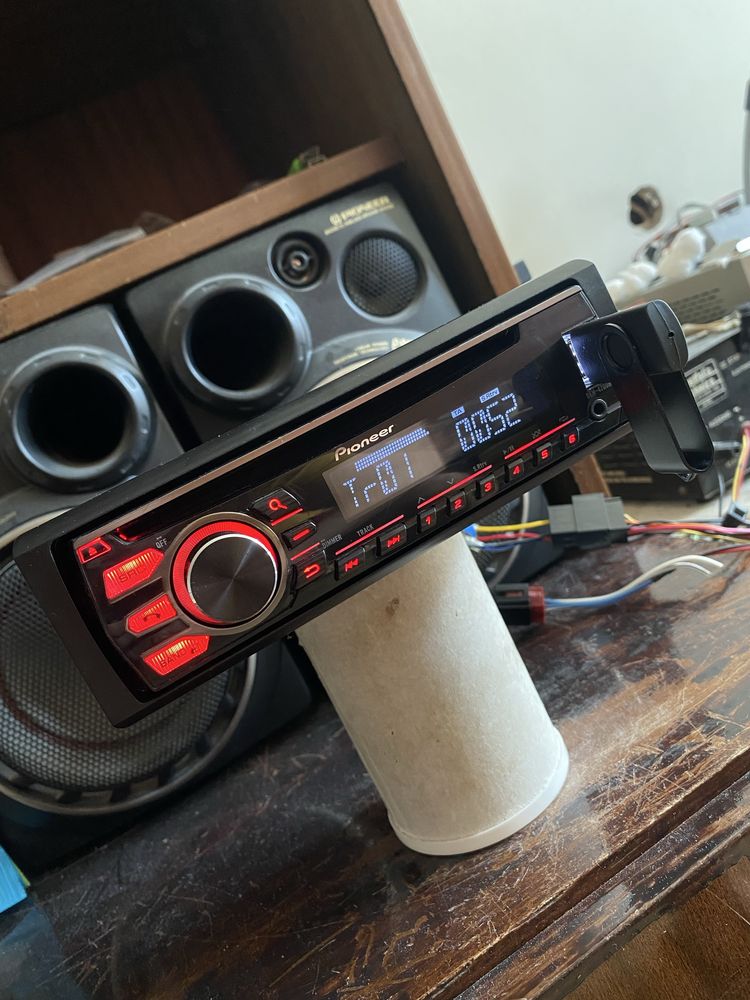 Pioneer deh-4700bt - BLUETOOTH USB Aux радио плеър за кола cd mp3 сд