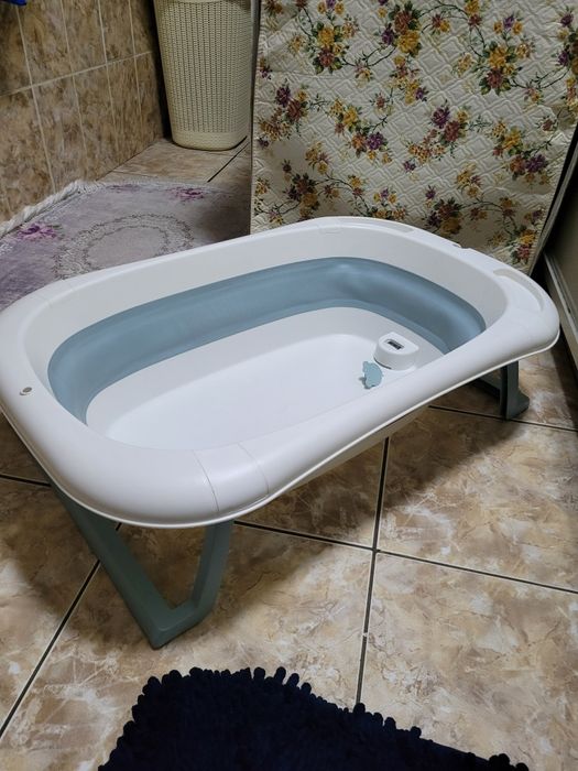 Продаю складную детскую ванночку  (87 см)