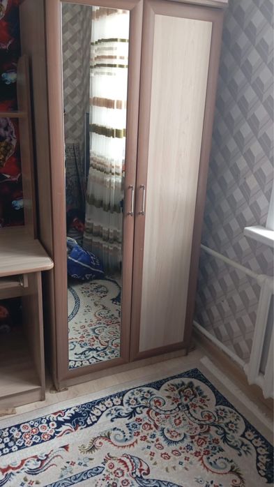 Продам Шкаф со столом