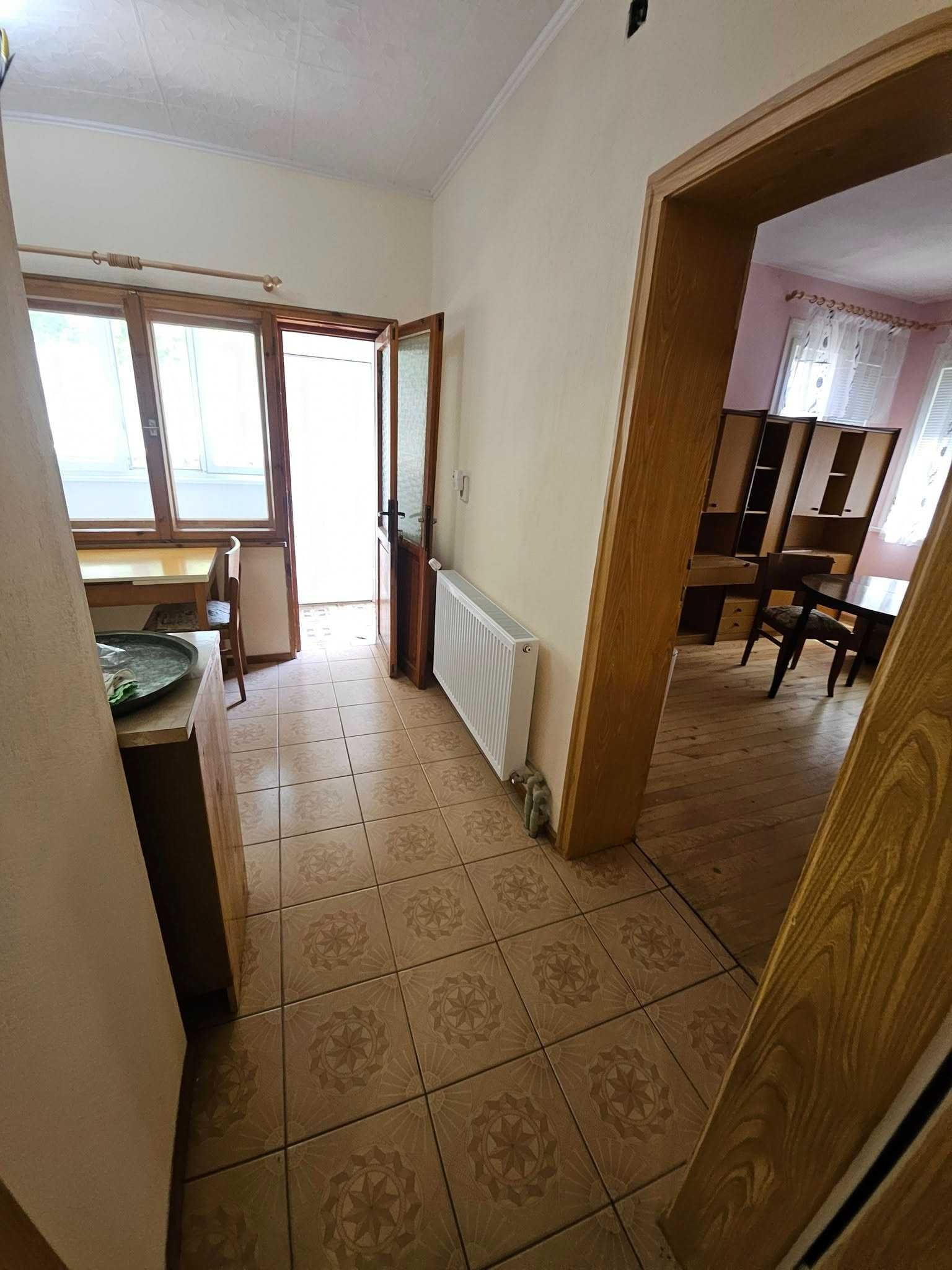 Продава масивна къща в кв.Кулата гр.Казанлък
