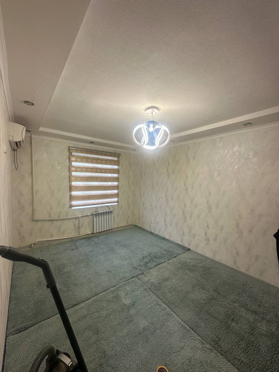 Метро Хамза, Новза. 1/3/5. Срочно продается квартира. Своя