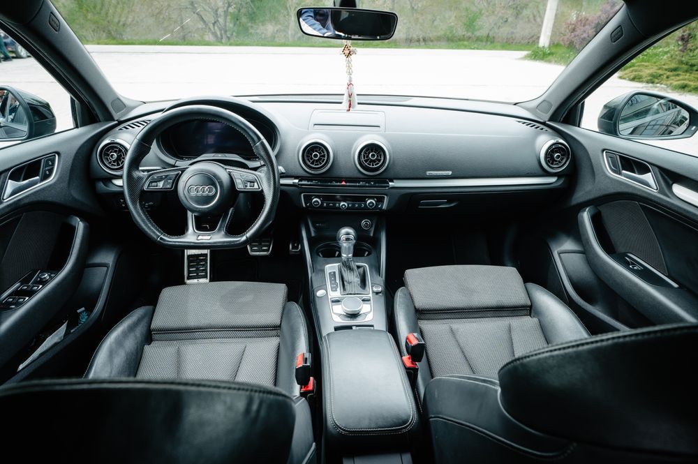 2017 Audi A3 Limousine S- Line Quattro 2.0TDI