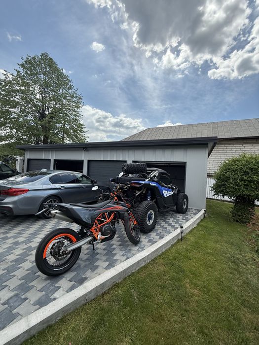 KTM 690 SMC R Supermoto