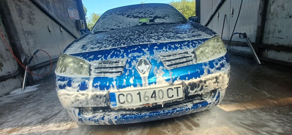 Продавам рено меган 2 2003г 1.5 DCI 82 к.с