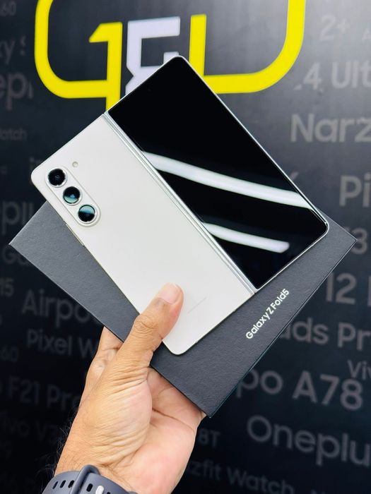 Samsung Fold 5 de 512 GB ca NOU cu Garantie