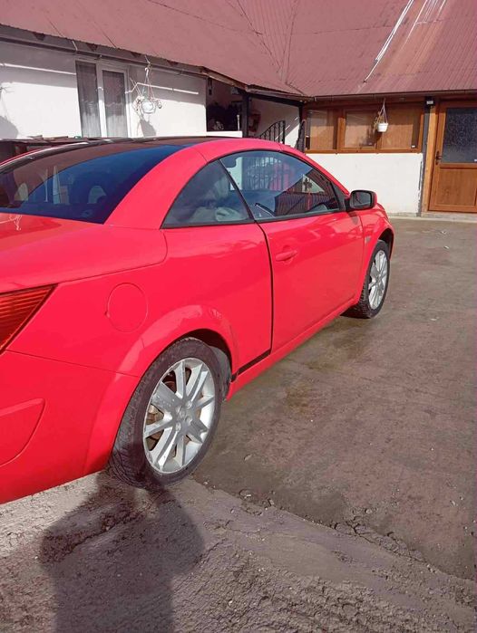 Vand sau schimb Renault