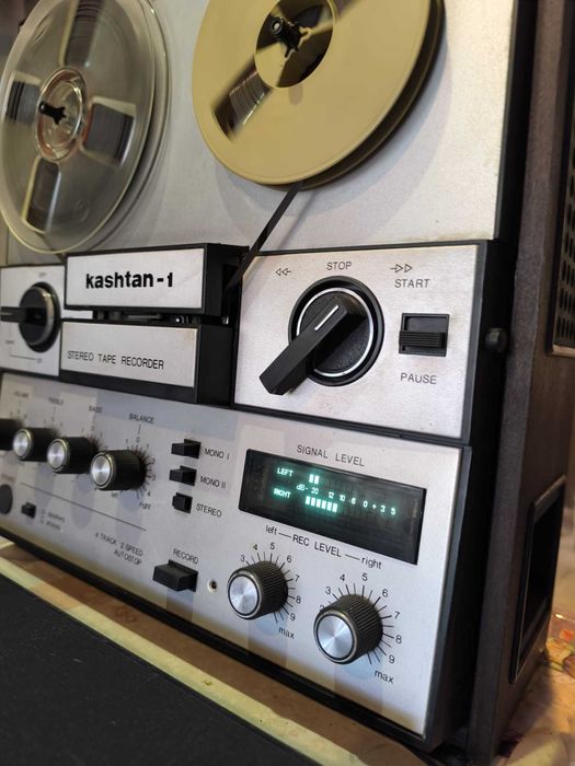 Magnetofon vintage 1989 Kashtan-1 perfect functional stare foarte buna