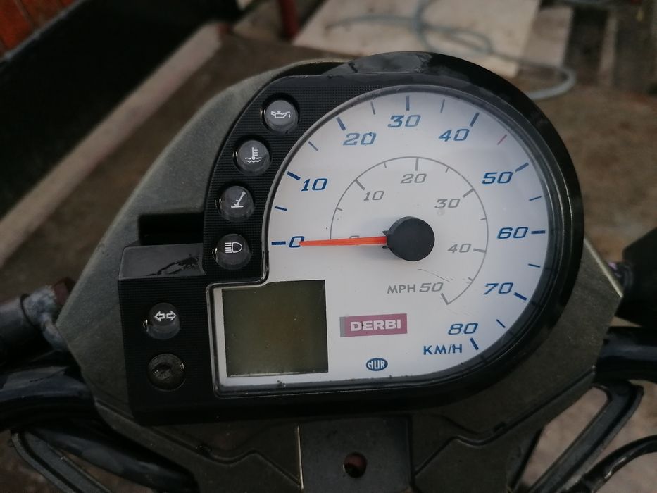 Cadru Derbi GP1 înscris