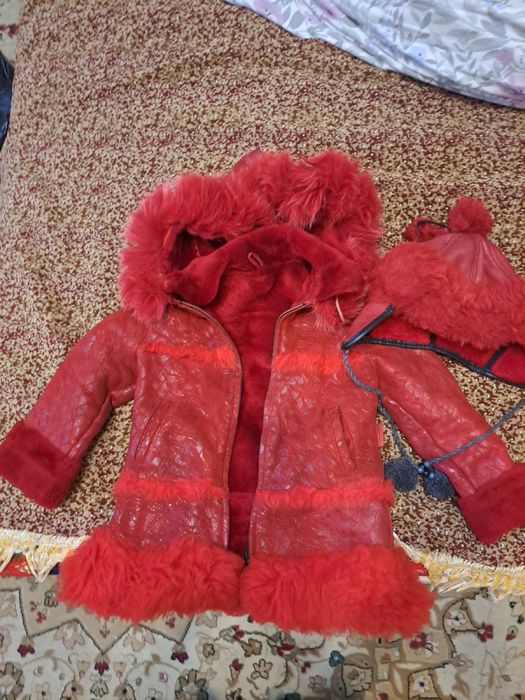 Продаётся Натуральная детская дублёнка