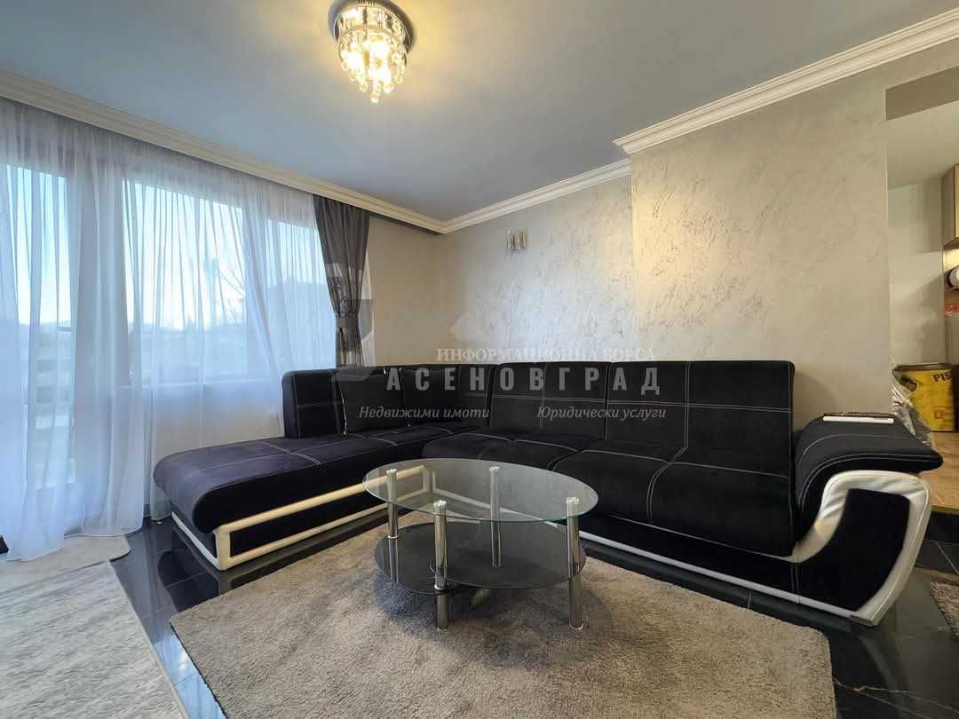 Продава се Къща в Асеновград - 300 кв.м за 3 €/кв.м - Снимка #13