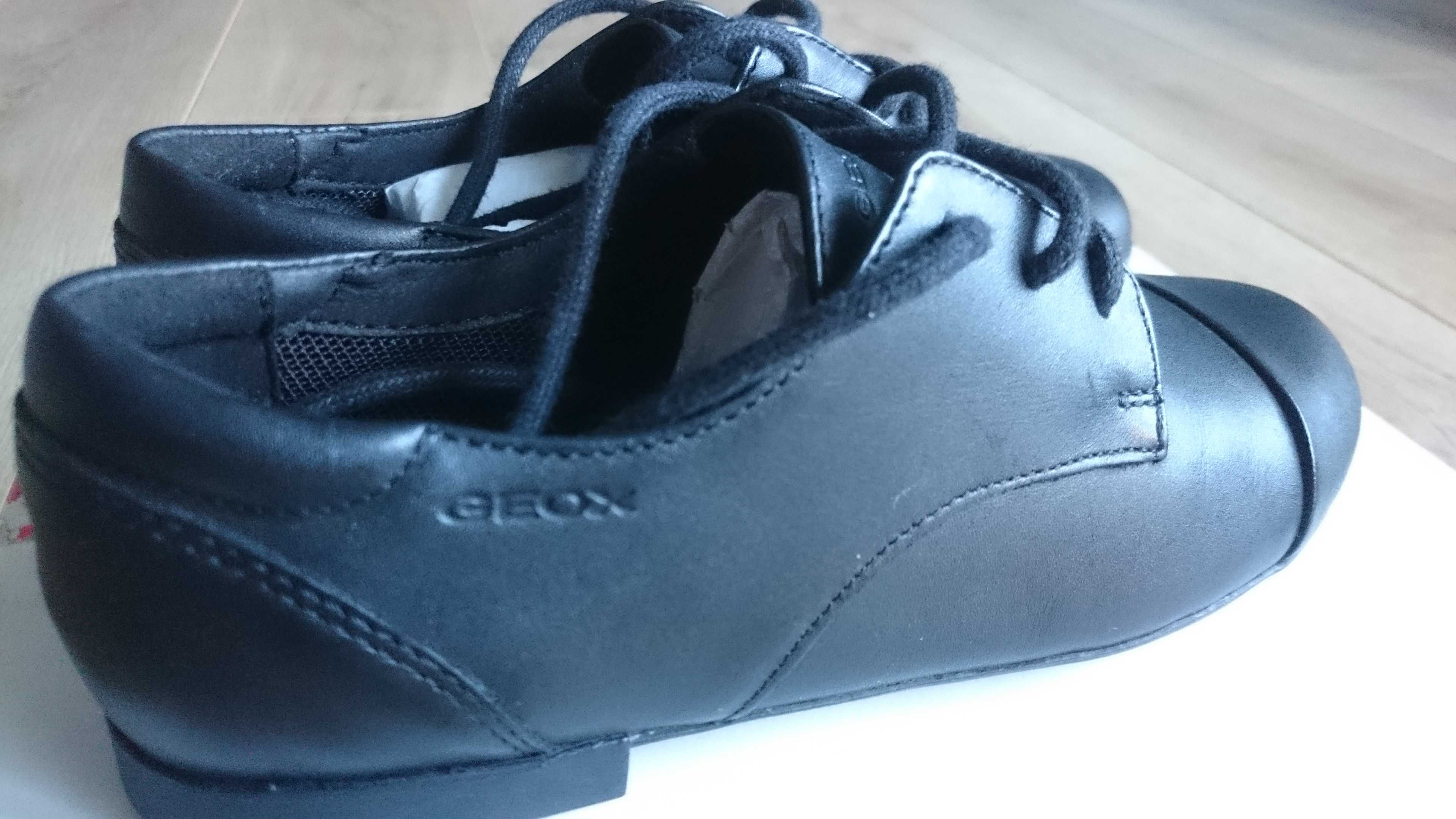 Туфли детские для Школьников, производство Италия GEOX