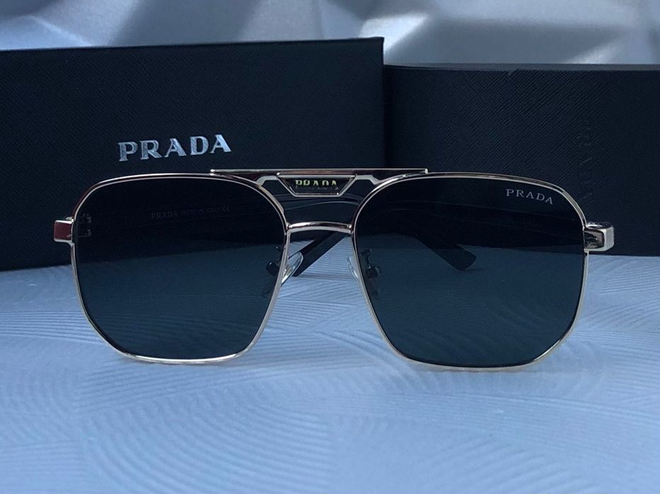 Prada ochelari de soare Unisex