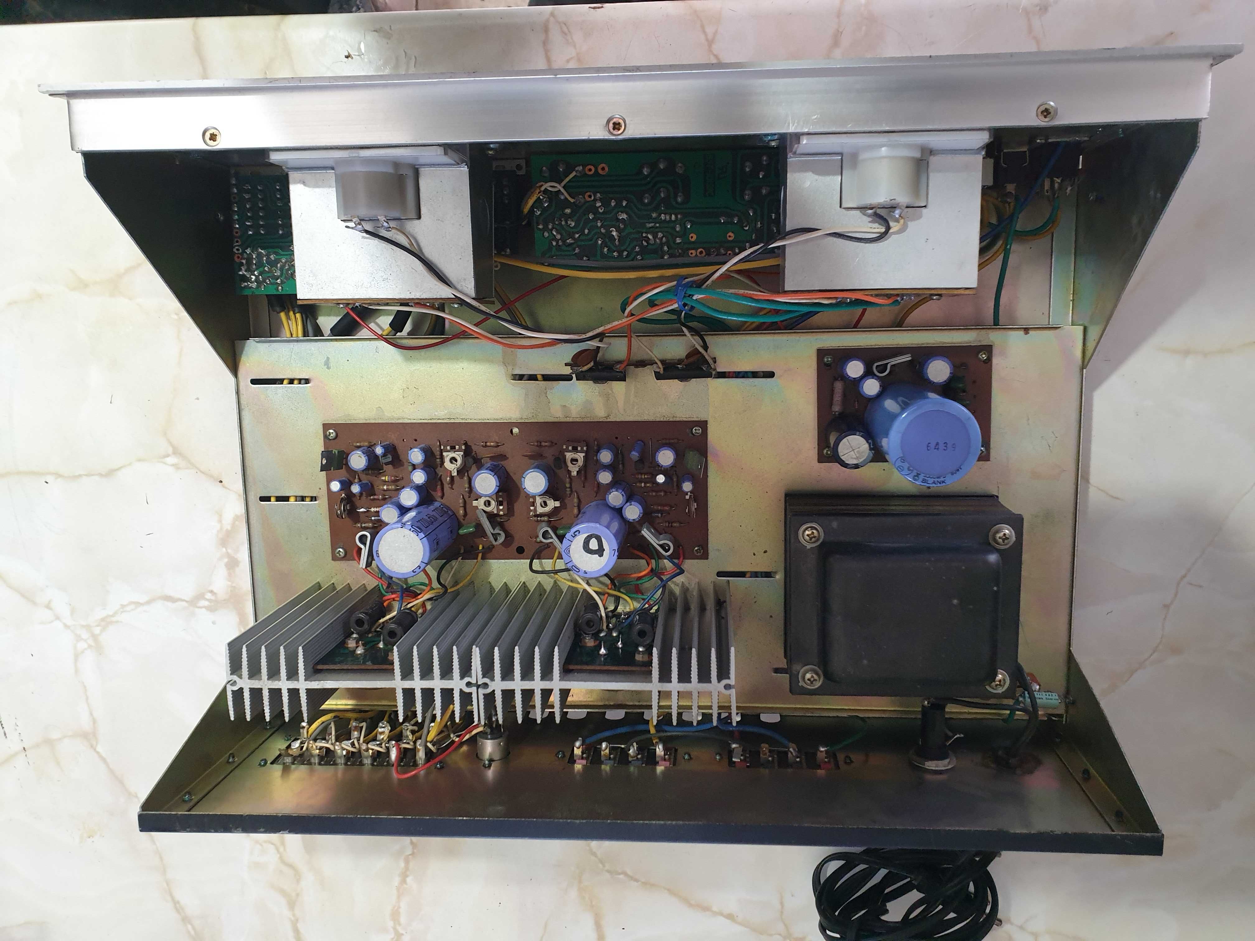 Amplificator vintage BST IC 300 (1972)