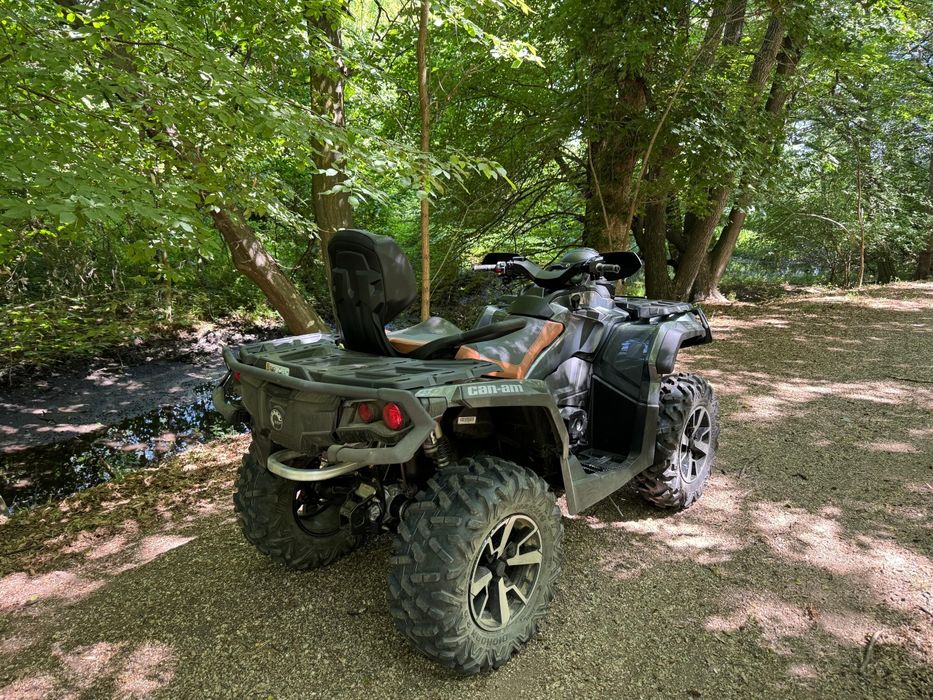 Vând ATV Can-Am  Outlander