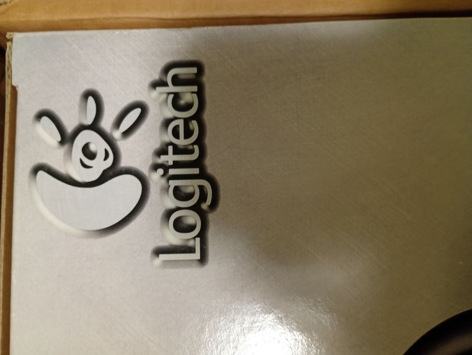 Продавам комплект -волан с педали и преходник