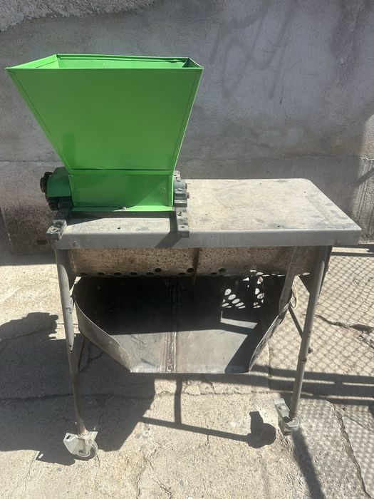 Електрическа Гоздомелачка 220v