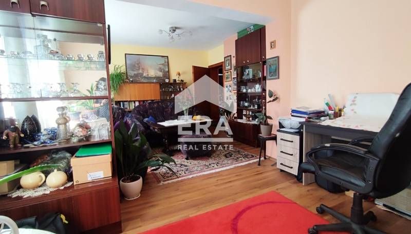 Етаж от къща в гр. Самоков