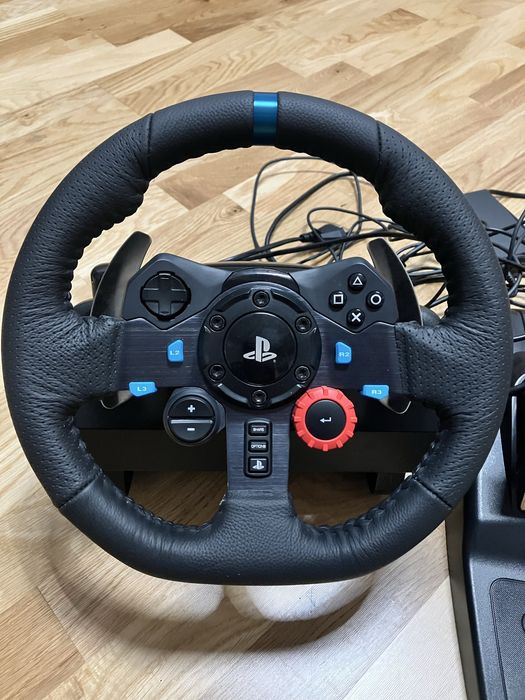 Vand volan gaming Logitech G29 garantie + joc Gran Turismo 7