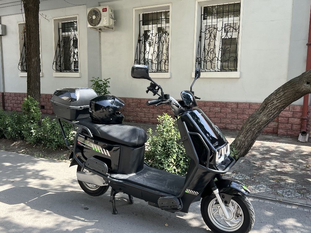 Elektron skuter, holati zor, kraskasi toza