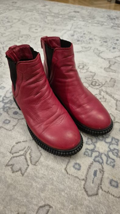 Ghete Benvenuti piele 37 aproape noi