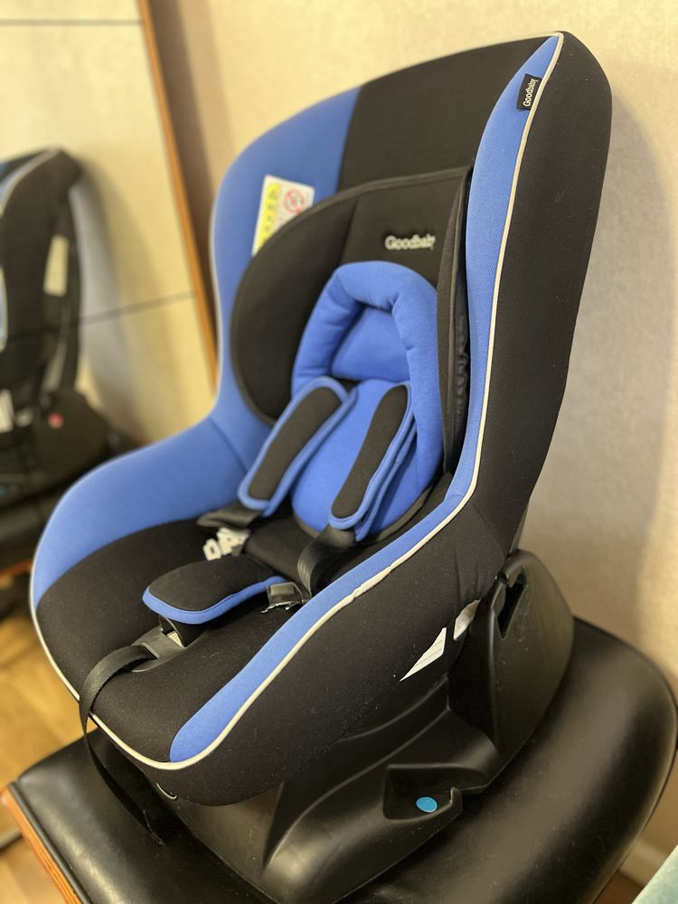 Детское автокресло goodbaby