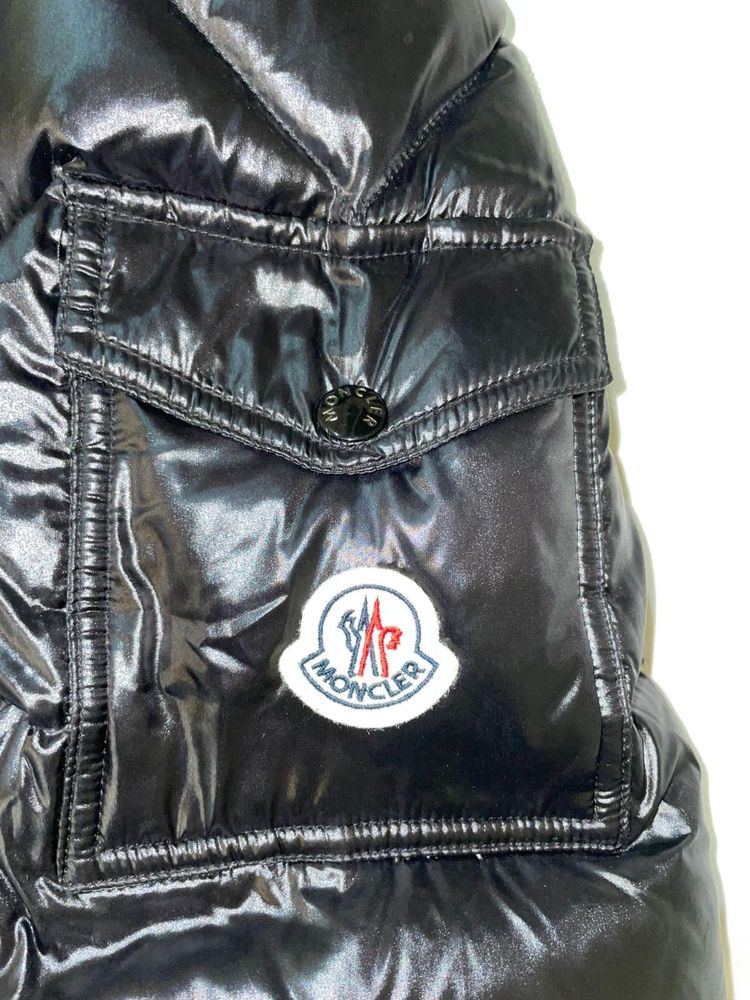 Geaca Moncler Maya puffer jacket