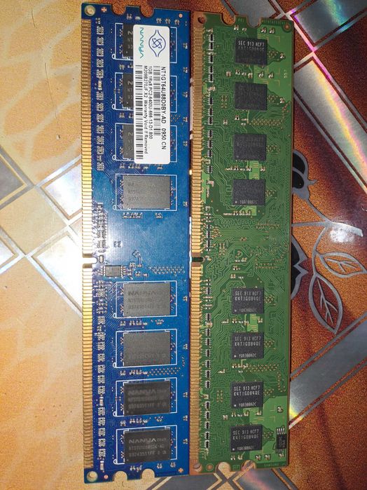 2 gb ram , intel 05 E2200 pentium