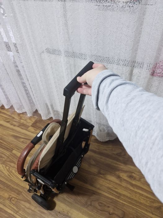 Carucior sport usor S-16 BUF BOOF Sand 0- 36 luni 180 grade inclinare