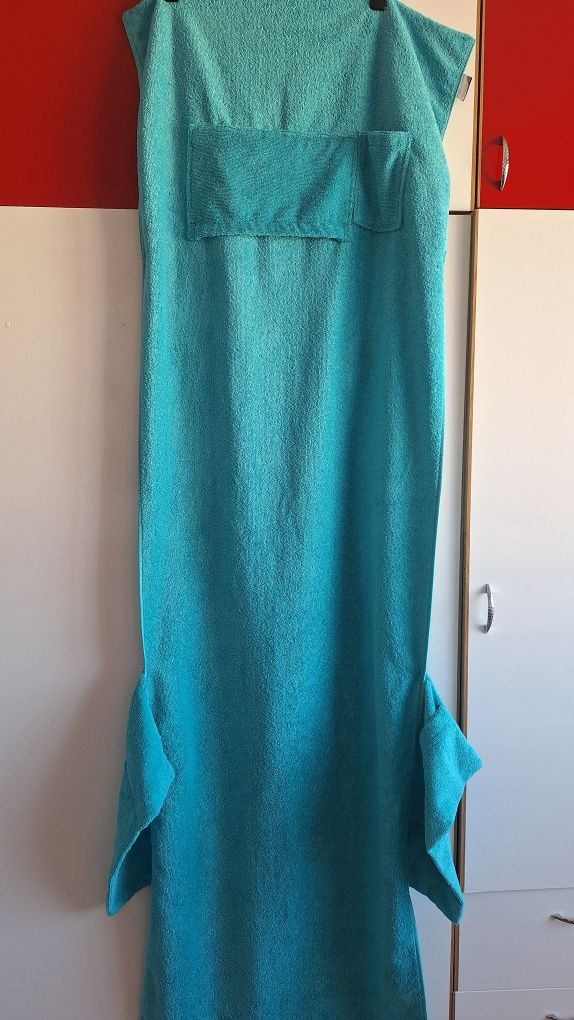 Prosop plaja cu buzunare laterale 195 cm/65cm/