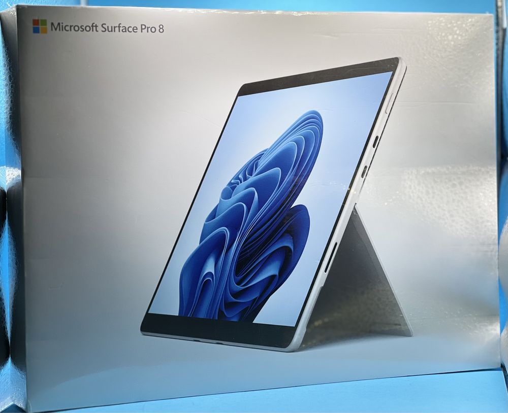 НОВ!!! Лаптоп Ultrabook Microsoft Surface Pro 8 Intel® Core™ i7-1185G7