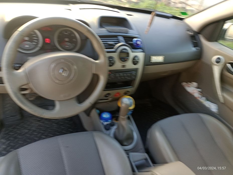 Megane 2 2004 1.6,16V