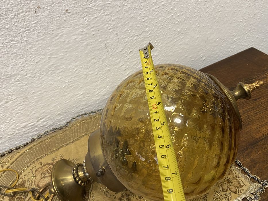 Винтидж белгийски полилей с кехлибарено стъкло и месинг 1950-те