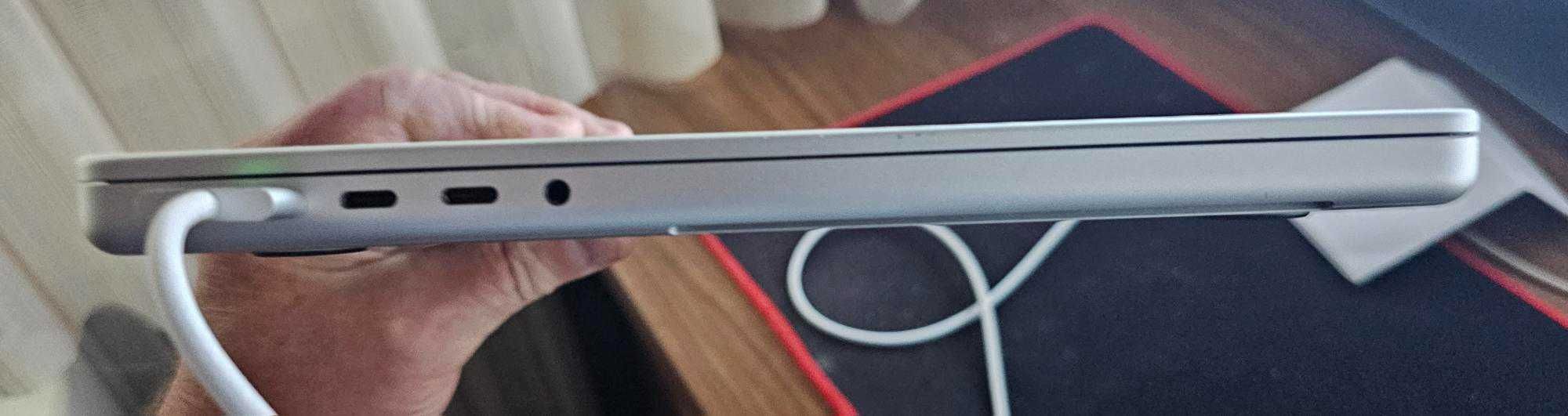 MacBook Pro 14" (A2442, 2021) – M1 Max,  64 GB RAM, 1 TB SSD
