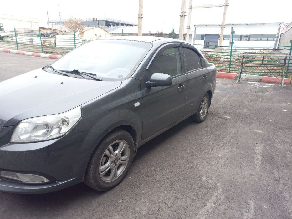Nex3 Автомашинаси 2019 йилда ишлаб чикарилган.