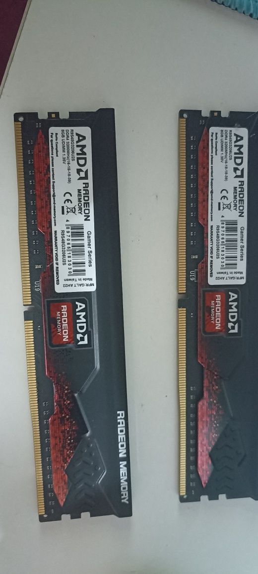 Оперативная память 8GB DDR4x2шт AMD 3200 MHZ